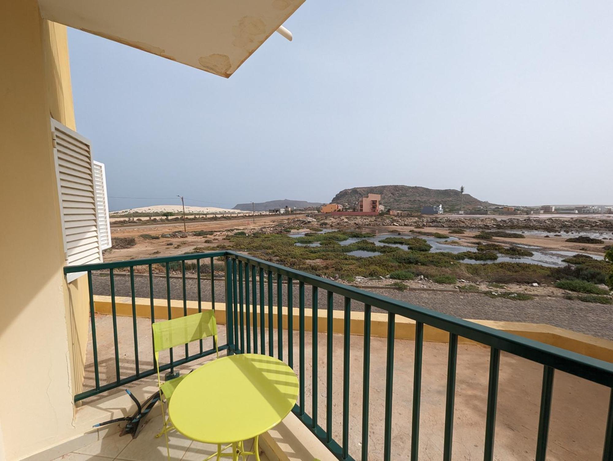 Vila Cabral 2 Apartments - Ac Sal Rei Esterno foto